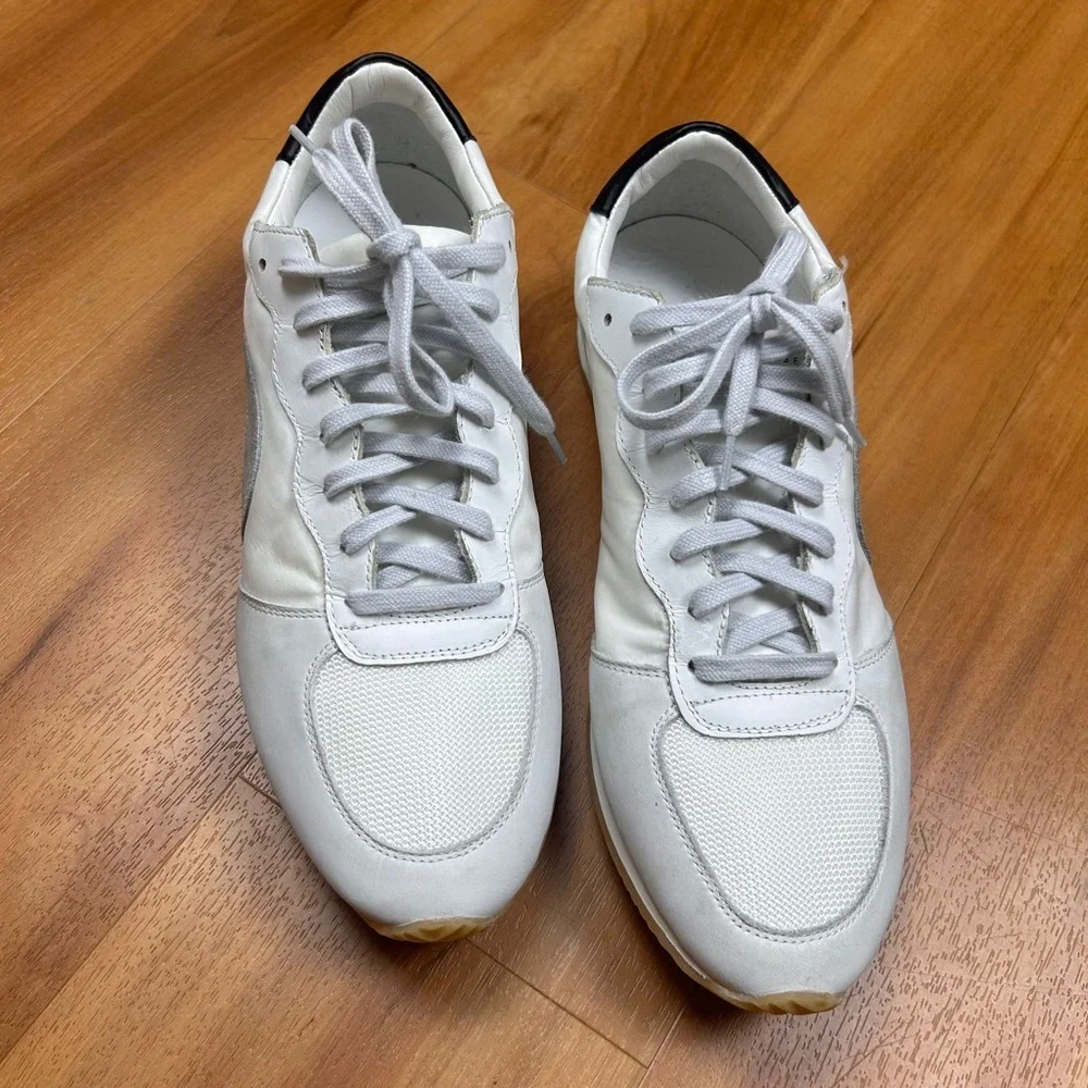 Oliver Cabell‎ White Sneakers Women Size 42 Gray Accent Casual Shoes